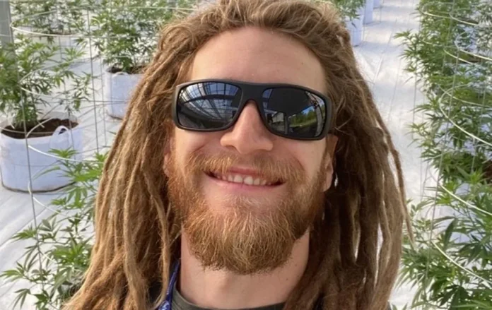 filho-de-ex-gala-da-globo-ganha-a-vida-em-plantacao-de-maconha