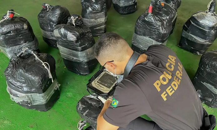 cocaina-apreendida-na-bahia-cresce-mais-de-530%-em-10-anos,-sinaliza-anuario-da-seguranca-publica