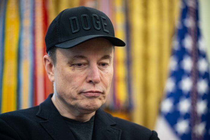 fortuna-de-elon-musk-despenca-us$-16,7-bilhoes