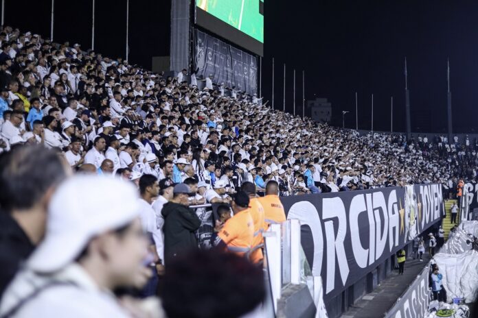 neymar-e-cobrado-por-organizada-apos-discutir-com-torcedor:-‘diminui-voce-e-o-santos’