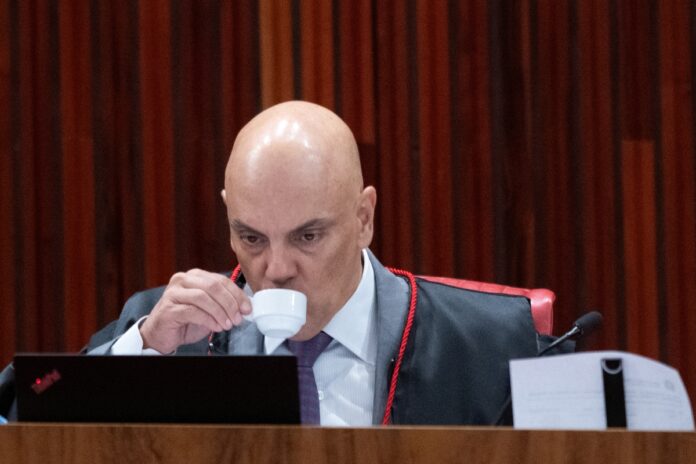 moraes-e-alvo-de-denuncia-na-oea-por-violacoes-de-direitos-humanos