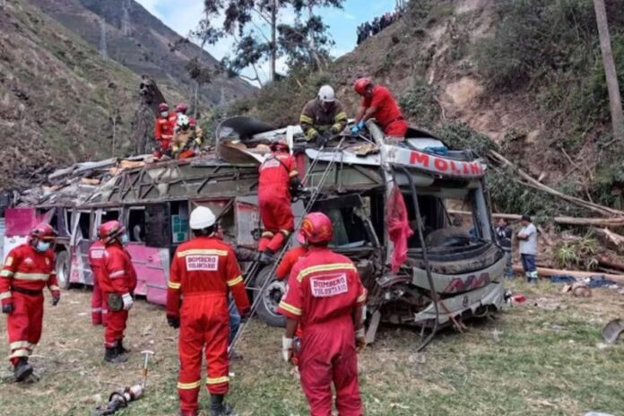 acidente-de-onibus-em-provincia-do-peru-deixa-ao-menos-17-mortos
