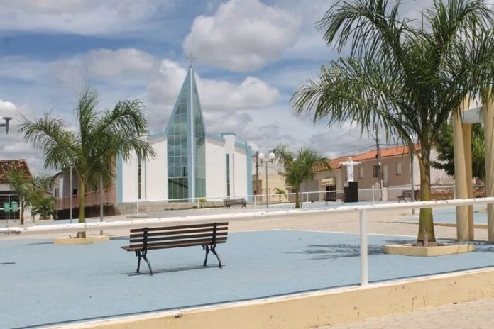 idoso-e-detido-apos-ameacar-ex-mulher-com-chave-de-fenda-em-malhada-de-pedras
