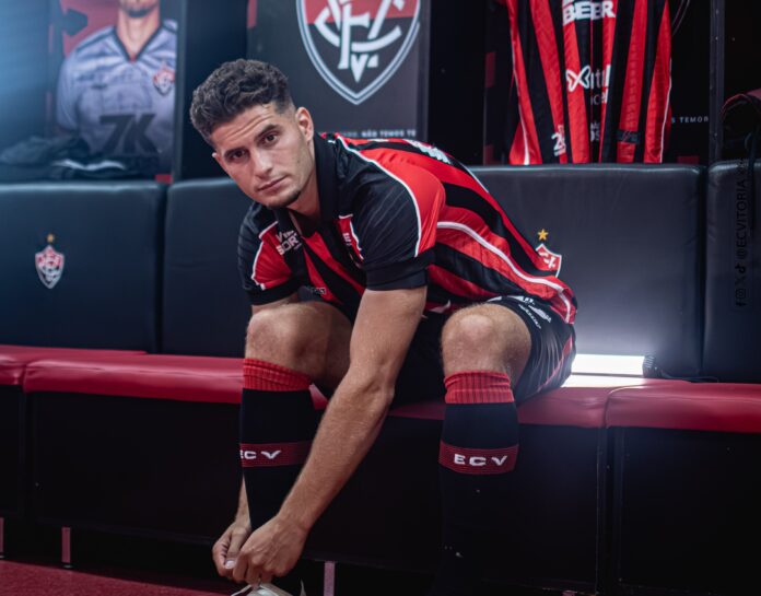 fabio-carille-explica-baixa-minutagem-de-ruben-rodrigues-no-vitoria