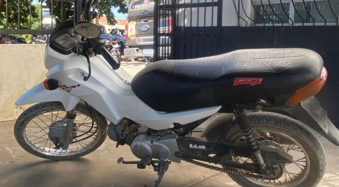 pm-recupera-moto-roubada-apos-acao-na-zona-rural-de-xique-xique