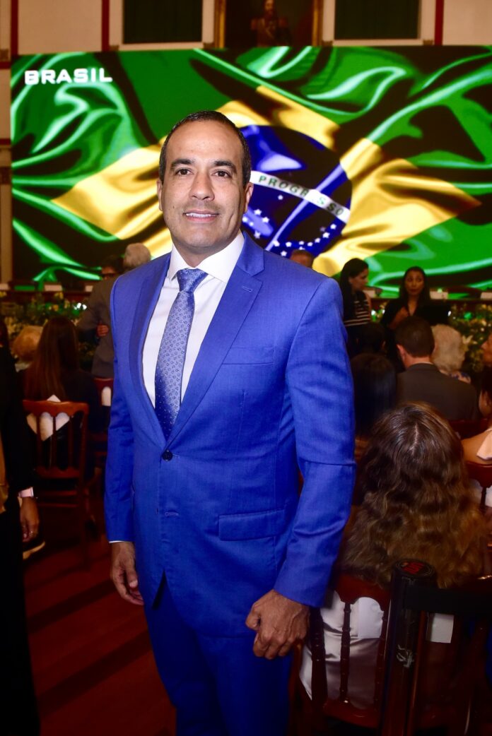 bruno-reis-comenta-impacto-do-tarifaco-e-critica-gestao-de-lula:-“pais-esta-patinando-em-crise”