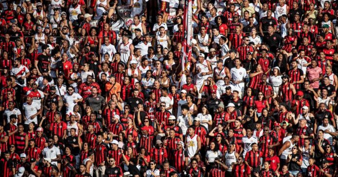 vitoria-registra-grande-queda-no-numero-de-socios-apos-eliminacoes-em-2025