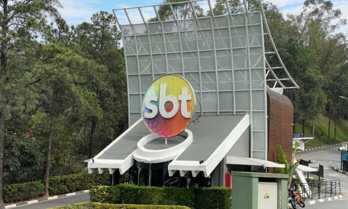 sbt-deve-antecipar-fim-de-novela-em-meio-a-crise-de-audiencia
