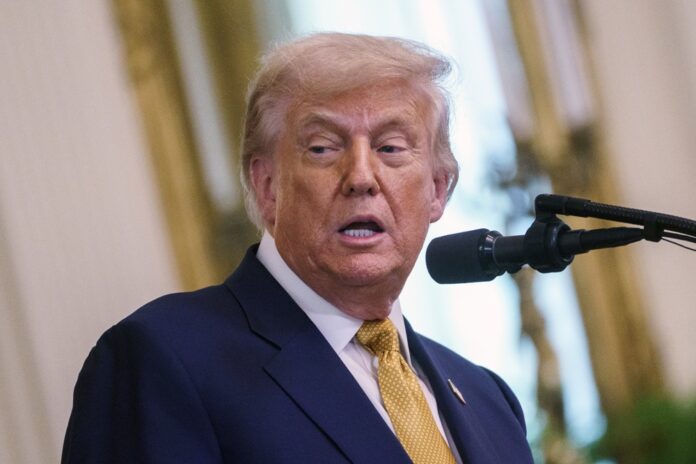 donald-trump-desmente-que-ira-se-encontrar-com-xi-jinping