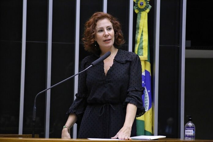 video:-zambelli-diz-que-nao-retornara-ao-brasil-e-quer-cumprir-eventual-pena-na-italia:-“nao-vou-voltar”