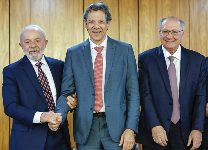 o-brasil-ainda-tem-chance-de-reverter-a-tarifa-anunciada-por-trump?