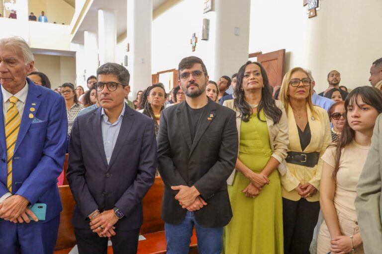 prefeito-de-ilheus-participa-de-aniversario-de-itabuna-ao-lado-de-acm-neto-e-leur-lomanto-junior