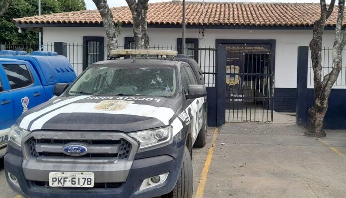 homem-de-65-anos-e-preso-por-homicidio-em-hospital-de-teixeira-de-freitas