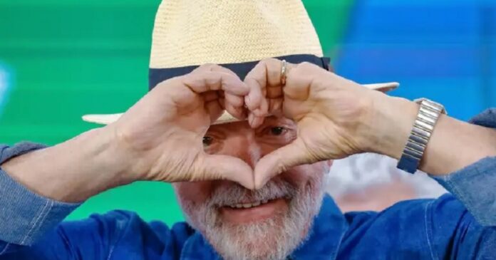 atlasintel:-pela-primeira-vez-desde-novembro-de-2024-aprovacao-do-governo-lula-fica-maior-do-que-a-desaprovacao