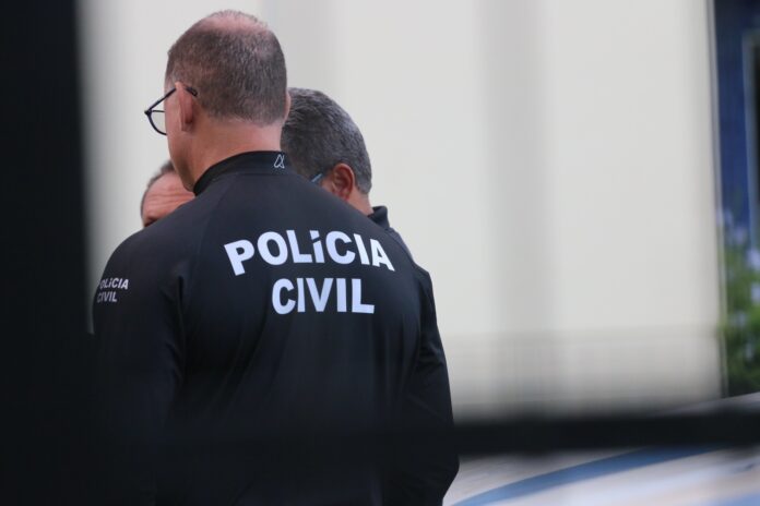 medico-e-preso-por-divida-de-pensao-alimenticia-em-feira-de-santana