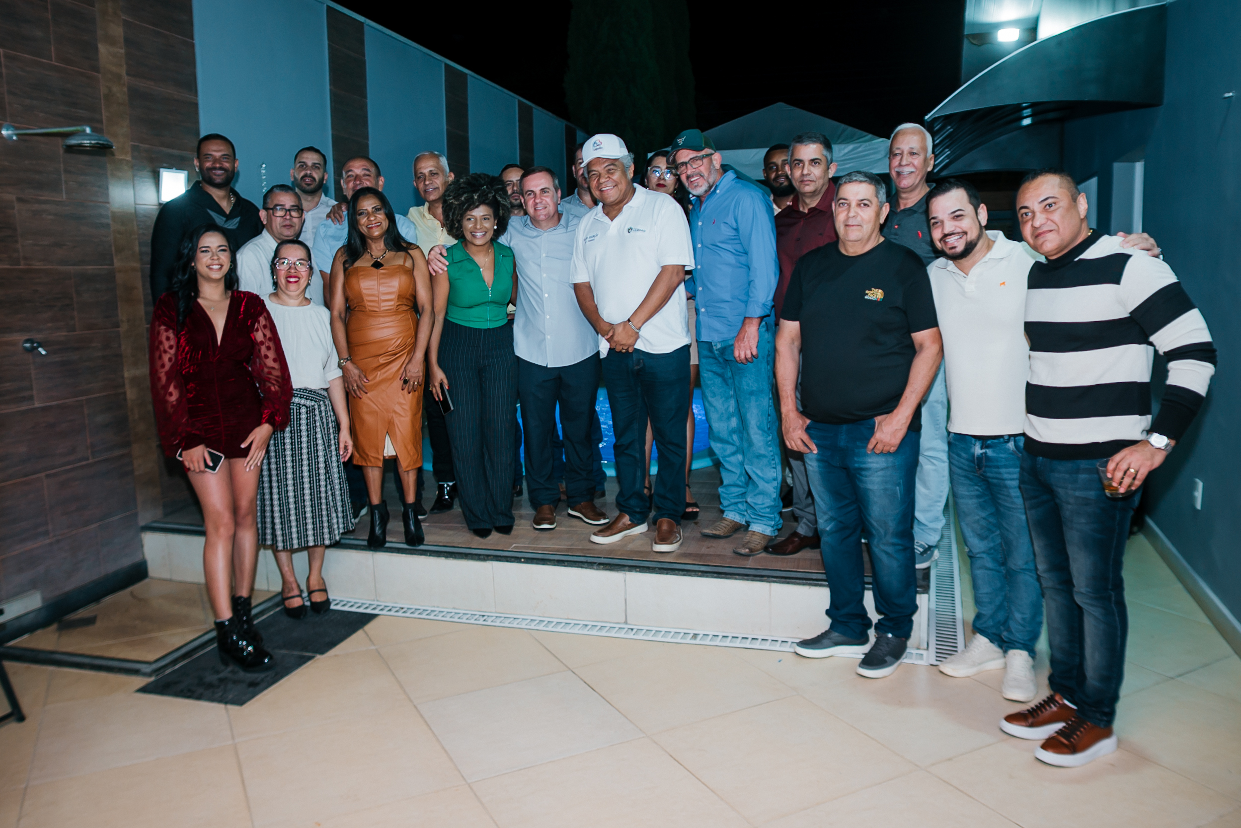 Autoridades e lideranças prestigiam abertura oficial da festa de 63 anos de Lajedão 1 DSC00198