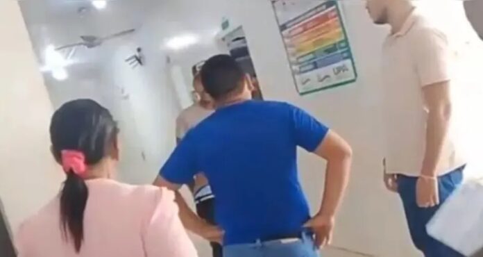 homem-procura-upa-para-retirar-cenoura-presa-no-anus