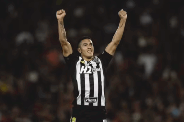 atletico-mg-surpreende-e-vence-o-flamengo;-sao-paulo-abre-vantagem