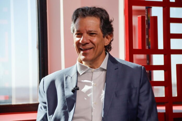 em-evento-do-pt,-haddad-faz-balanco-sobre-execucao-do-plano-de-lula