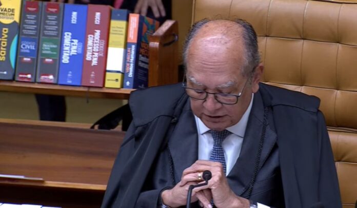 gilmar-mendes-afirma-que-acompanha-com-‘perplexidade’-escalada-de-ataques-aos-ministros-do-stf