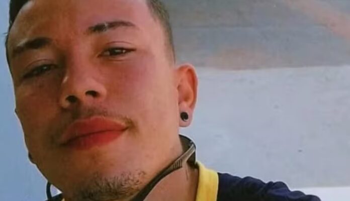 jovem-morre-ao-ficar-preso-entre-porta-e-batente-em-residencia