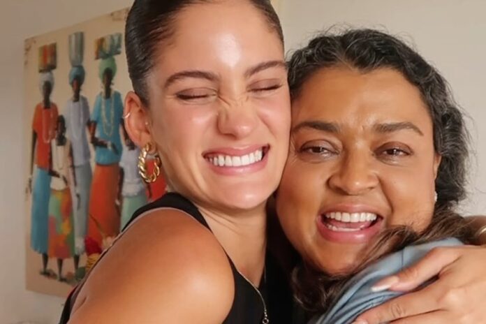 ex-nora-de-preta-gil,-laura-fernandez-faz-homenagem-emocionante