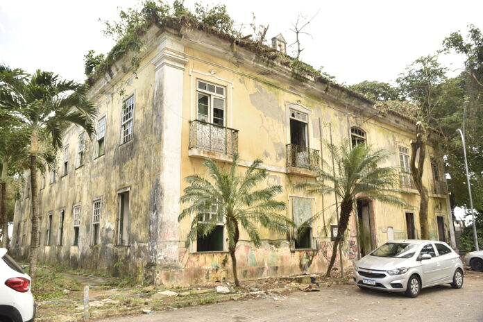 editorial-–-a-bahia-de-sempre