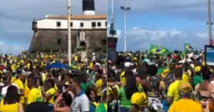 video:-em-salvador,-apoiadores-de-bolsonaro-realizam-nova-manifestacao-no-farol-da-barra