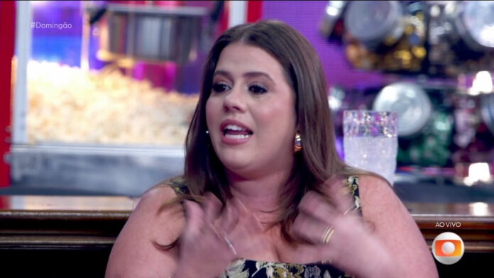domingao:-tati-machado-cai-no-choro-e-recebe-apoio-de-luciano-huck