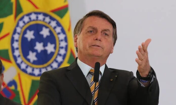 alexandre-de-moraes-determina-que-bolsonaro-cumpra-prisao-domiciliar-apos-descumprimento-de-medidas