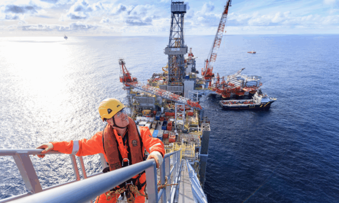 bp-faz-a-maior-descoberta-de-petroleo-e-gas-em-25-anos-na-bacia-de-santos