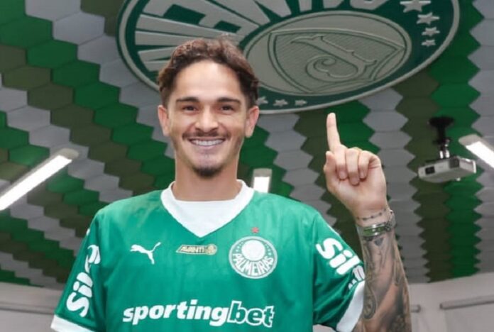 lateral-khellven-se-despede-do-cska-e-e-anunciado-pelo-palmeiras:-‘vivendo-um-sonho’