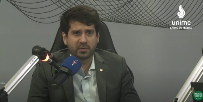na-antena-1,-manuel-rocha-ameniza-relacao-com-flavio-matos-e-prega-uniao-da-oposicao-em-camacari