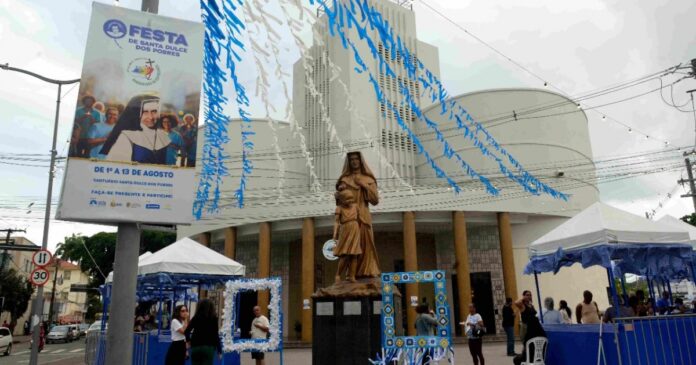 programacao-cultural-da-festa-de-santa-dulce-tera-apresentacoes-de-forro,-musica-religiosa-e-classica-em-salvador