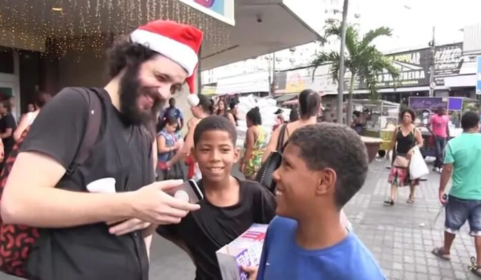 humorista-diogo-defante-e-mae-do-garoto-do-meme-“valeu-natalina”-tem-audiencia-marcada-pela-justica