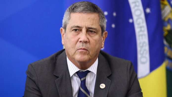 moraes-nega-recurso,-mantem-prisao-de-braga-netto-e-nega-comparacao-com-bolsonaro