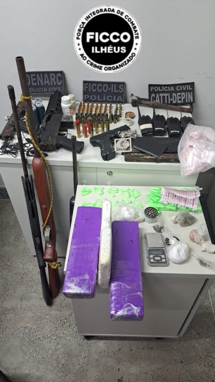 balanco-de-operacao-contra-faccoes-em-ilheus-termina-com-alvo-morto-e-veiculos-e-armas-apreendidos