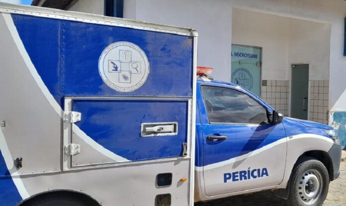 adolescente-e-assassinado-com-facao-e-enxada-em-area-rural-de-mucuri