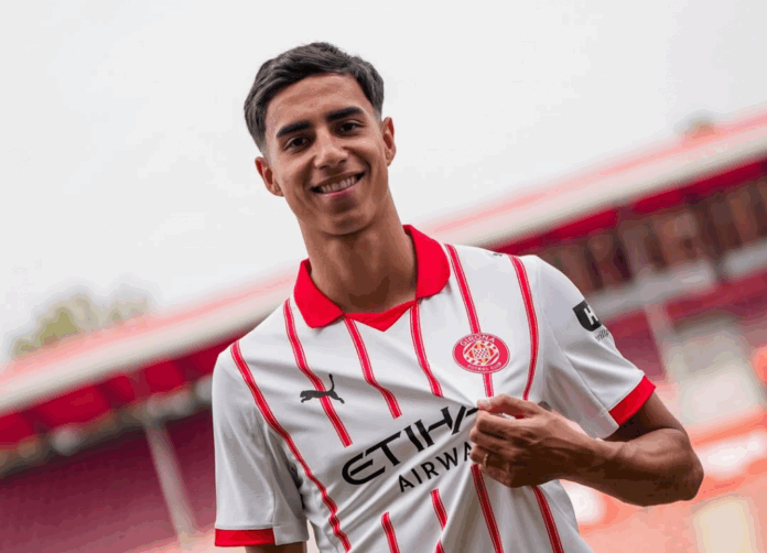 vitor-reis,-ex-palmeiras,-e-anunciado-pelo-girona-por-emprestimo-do-manchester-city