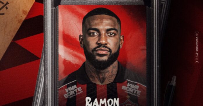 vitoria-anuncia-lateral-esquerdo-ramon,-ex-inter-e-flamengo