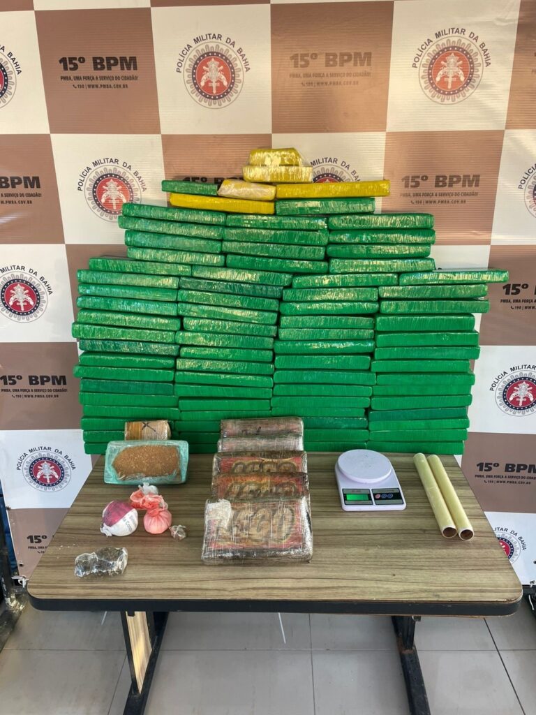 pm-ba-apreende-mais-de-80-kg-de-drogas-em-area-de-mata-em-itabuna