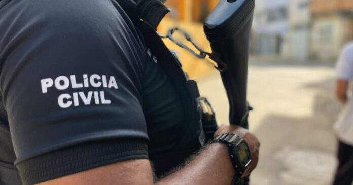 mulher-e-presa-sob-acusacao-de-aplicar-golpes-com-falsas-ofertas-de-emprego-em-salvador
