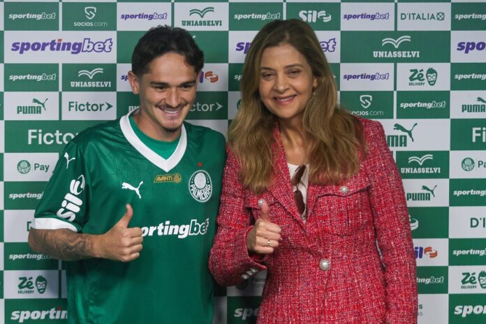 khellven-celebra-chegada-ao-palmeiras:-‘voltei-a-um-gigante-e-estou-ansioso-para-estrear’