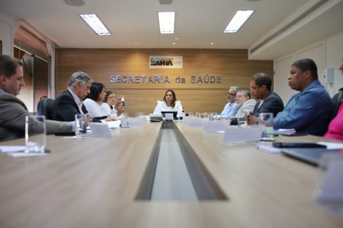 apos-reuniao-com-sindicato,-sesab-garante-contratacao-de-medicos-em-regime-clt-ate-dezembro-deste-ano