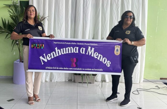“nenhuma-a-menos”:-pc-faz-acao-contra-violencia-a-mulher