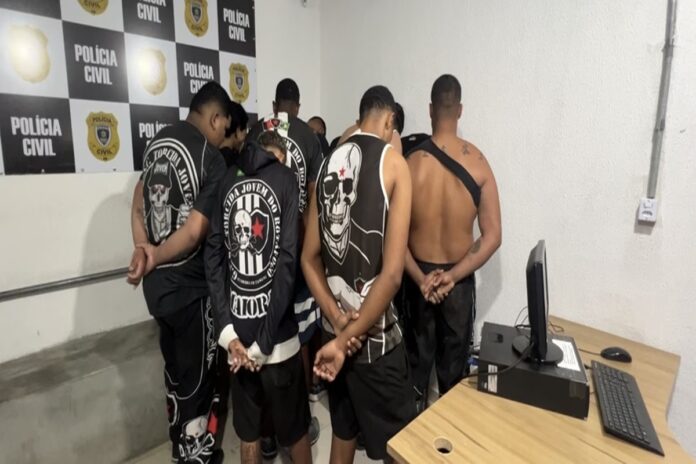 pb:-policia-prende-11-torcedores-apos-tumulto-no-estadio-almeidao