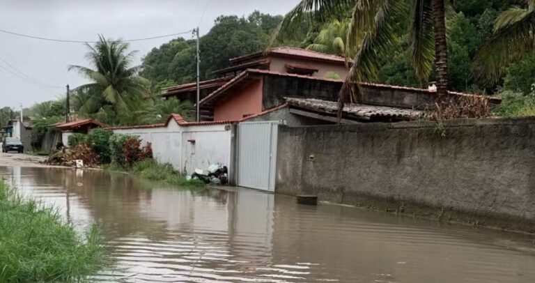 inmet-emite-alerta-de-chuvas-para-sul-e-extremo-sul-da-bahia;-instituto-tambem-lista-cidades-com-baixa-umidade