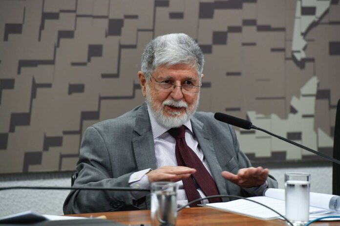 celso-amorim-diz-que-eua-“nao-estao-praticando-a-diplomacia”