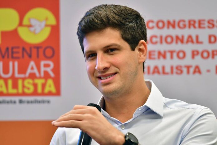 parana-pesquisas:-joao-campos-lidera-disputa-ao-governo-do-pernambuco