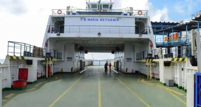 governo-da-bahia-firma-contrato-de-r$-1,17-milhao-para-apoio-tecnico-na-compra-de-ferry-boats;-saiba-detalhes